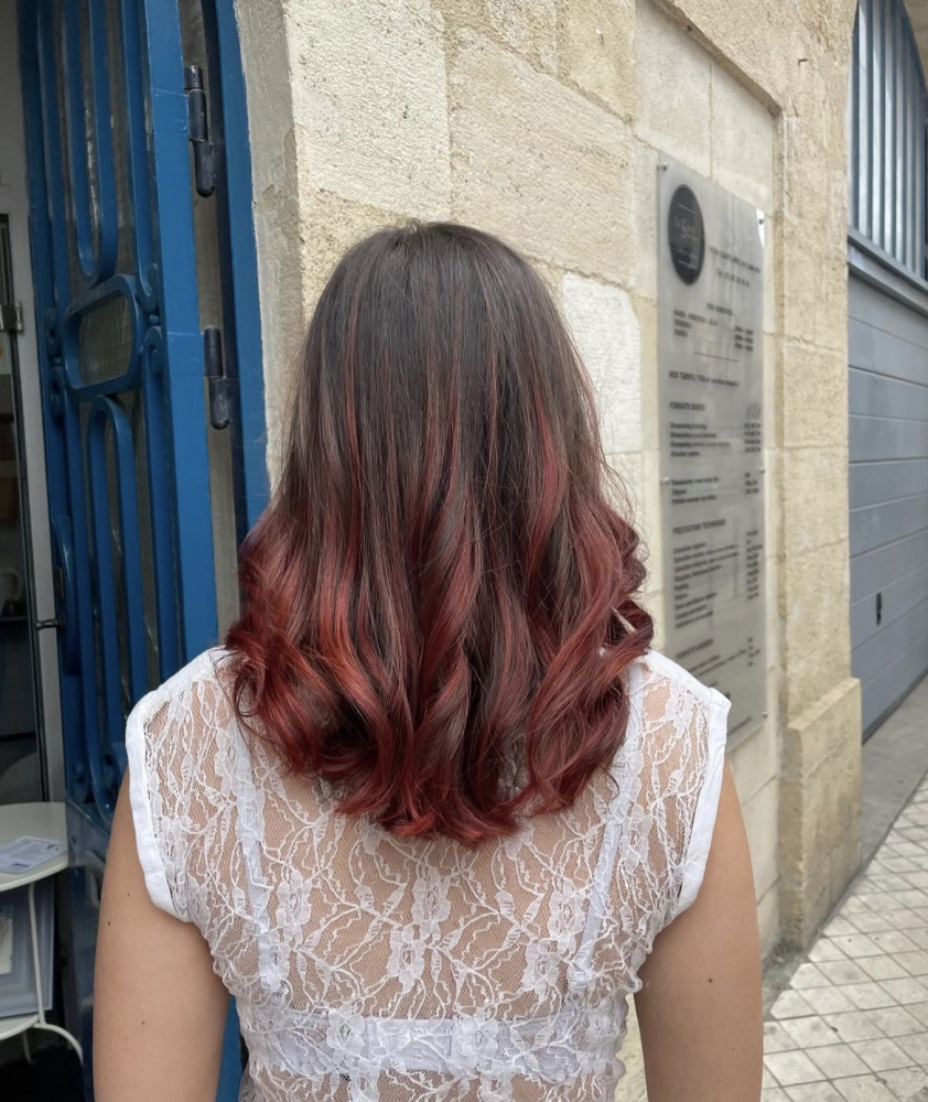 Prestations techniques, Balayage, mèches sur cheveux courts à mi long illustration 2